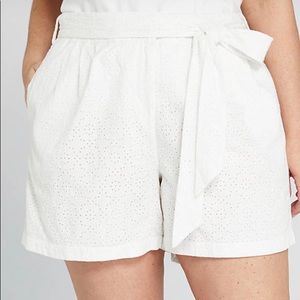 Lane Bryant White Eyelet Shorts w/ Tie Belt Sz. 20